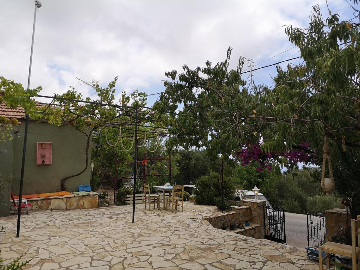 Villa Amygdalia Dilinata ภายนอก รูปภาพ